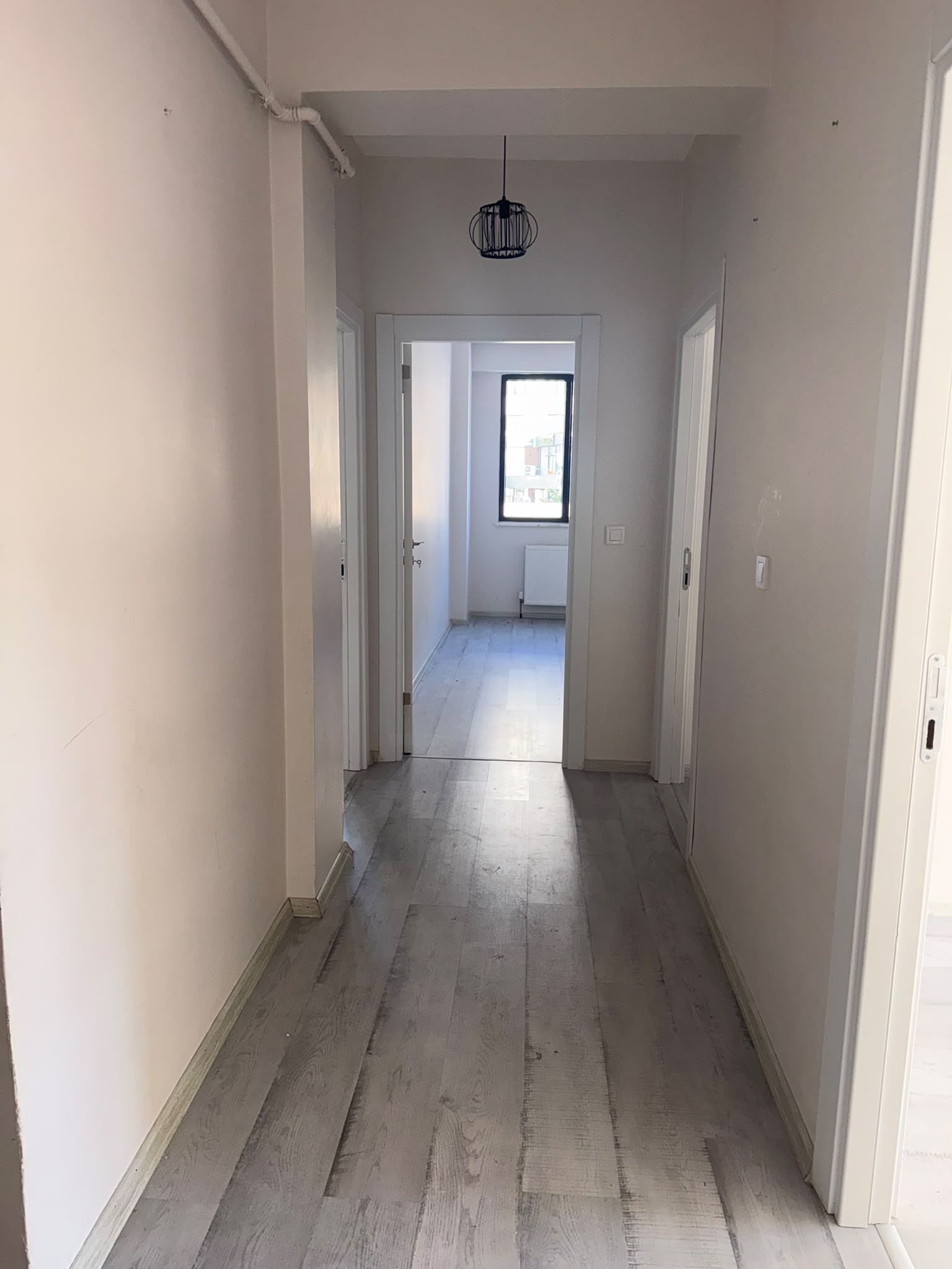 Tuzla Aydınlı'da Merkezi Konumda Satılık 3+1 Daire